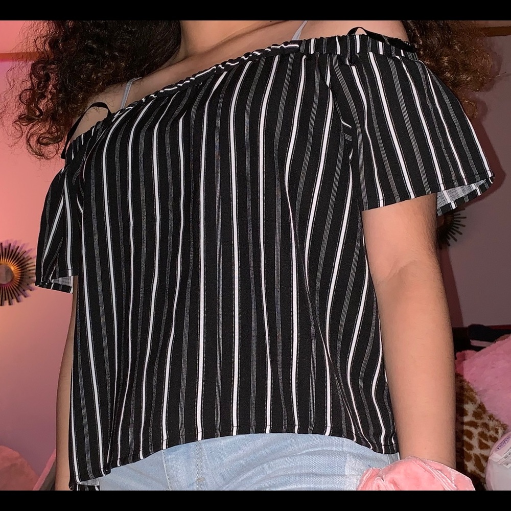 Black and white stripe shirt